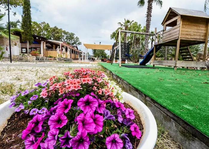Lägenhetshotell Giardini Sausari