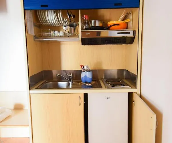 Lägenhetshotell Giardini Sausari 3*