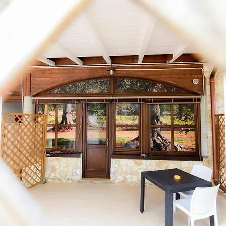 Giardini Sausari 公寓式酒店 3*