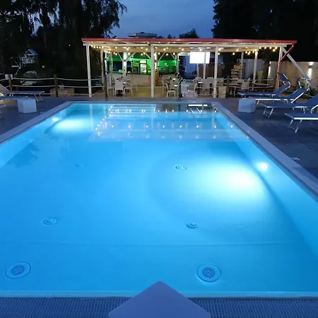 Aparthotel Giardini Sausari *